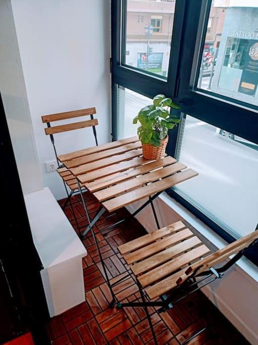 Apartamento Entre Estaciones Apartment Oviedo Luaran gambar